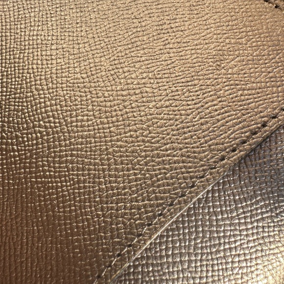 Coach Bowery crossbody. Gold with silver hardware and chain. VGC - Picture 13 of 15